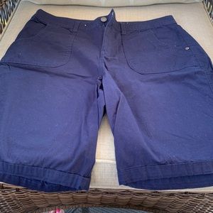 New  classic style,never worn